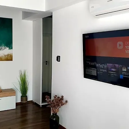 Nomad Mamaia Nord Apartment