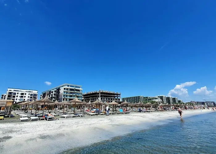 Nomad Mamaia Nord Navodari